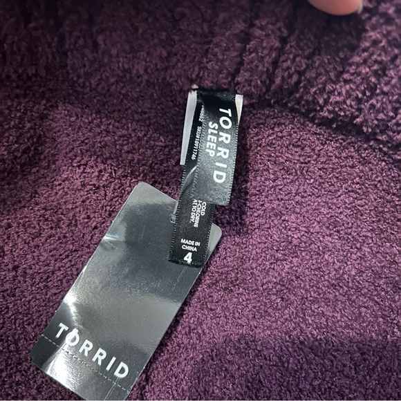 Torrid Sleep Teddy Lounge Bike Short in Potent Purple - 4X - Picture 3 of 8